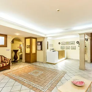 Tempio Di Pallade Hotel Roma